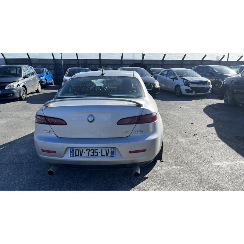 Feu arriere secondaire droit (feux) ALFA ROMEO 159 Photo n°10