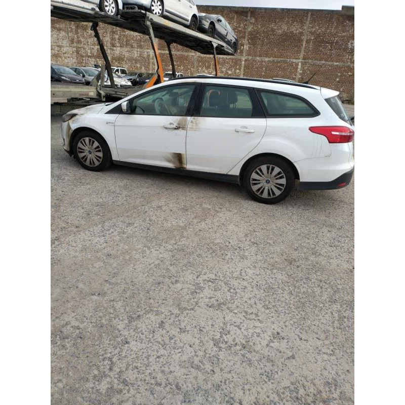 Feu arriere secondaire gauche (feux) FORD FOCUS 3 Photo n°14