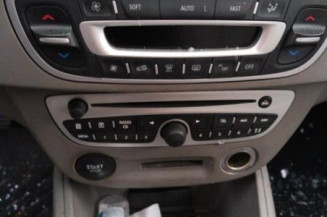 Pretensionneur de ceinture avant droit RENAULT MEGANE 3