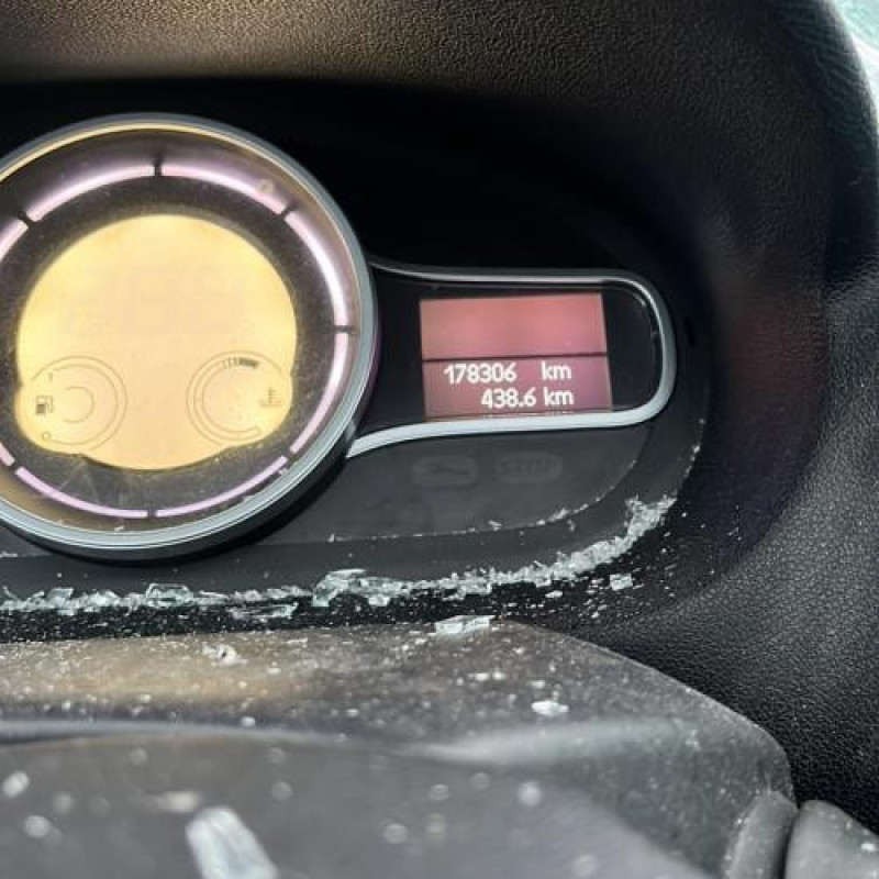 Pretensionneur de ceinture avant droit RENAULT MEGANE 3 Photo n°14
