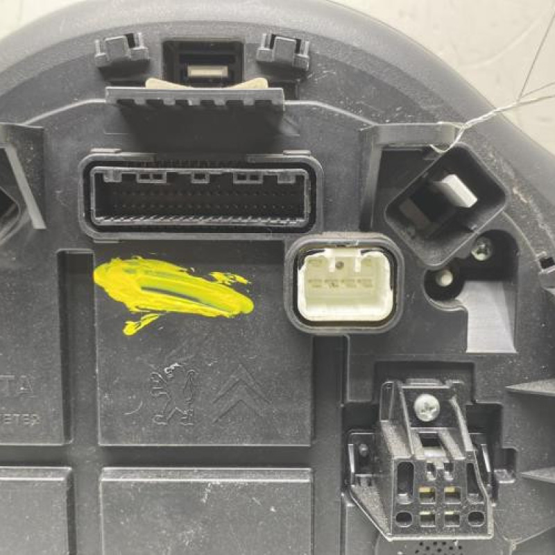 Compteur PEUGEOT 108 Photo n°3