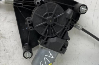 Leve vitre electrique avant droit PEUGEOT 108