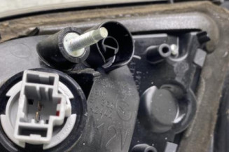 Feu arriere secondaire gauche (feux) MAZDA 3 2