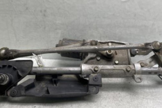 Moteur essuie glace avant MAZDA 3 2 Photo n°1