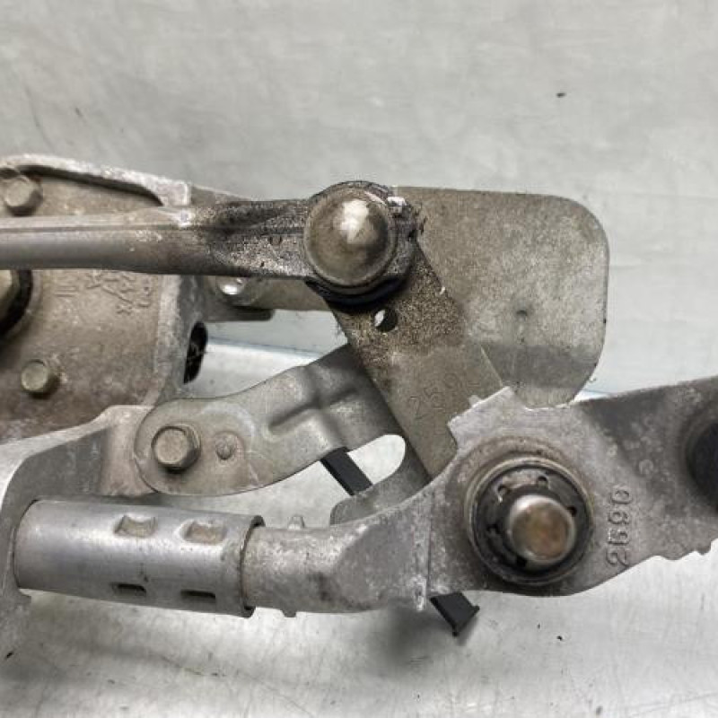 Moteur essuie glace avant MAZDA 3 2 Photo n°2