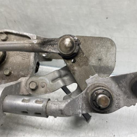 Moteur essuie glace avant MAZDA 3 2