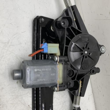 Leve vitre electrique avant droit VOLKSWAGEN GOLF 7