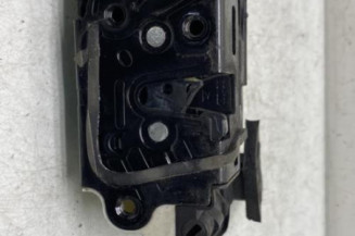 Serrure avant droit VOLKSWAGEN GOLF 7