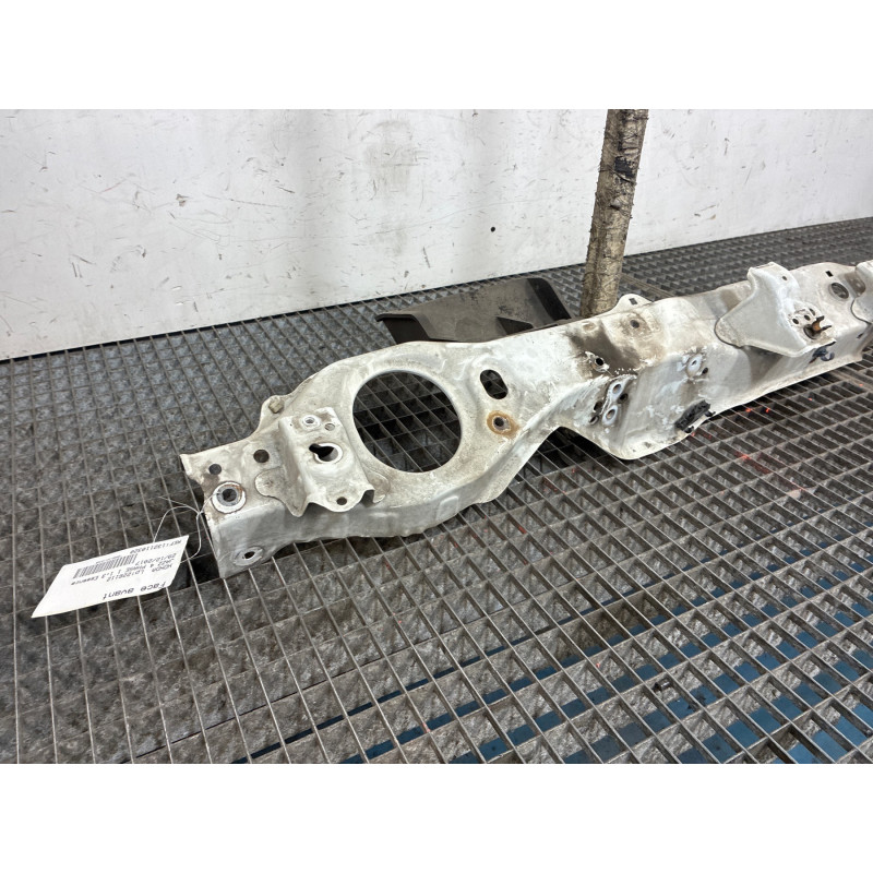 Traverse superieure HONDA JAZZ 4 Photo n°1
