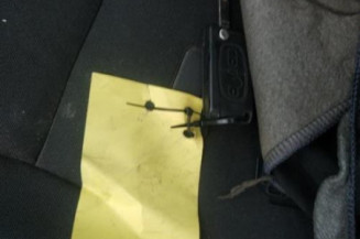 Pretensionneur de ceinture avant droit CITROEN BERLINGO 2