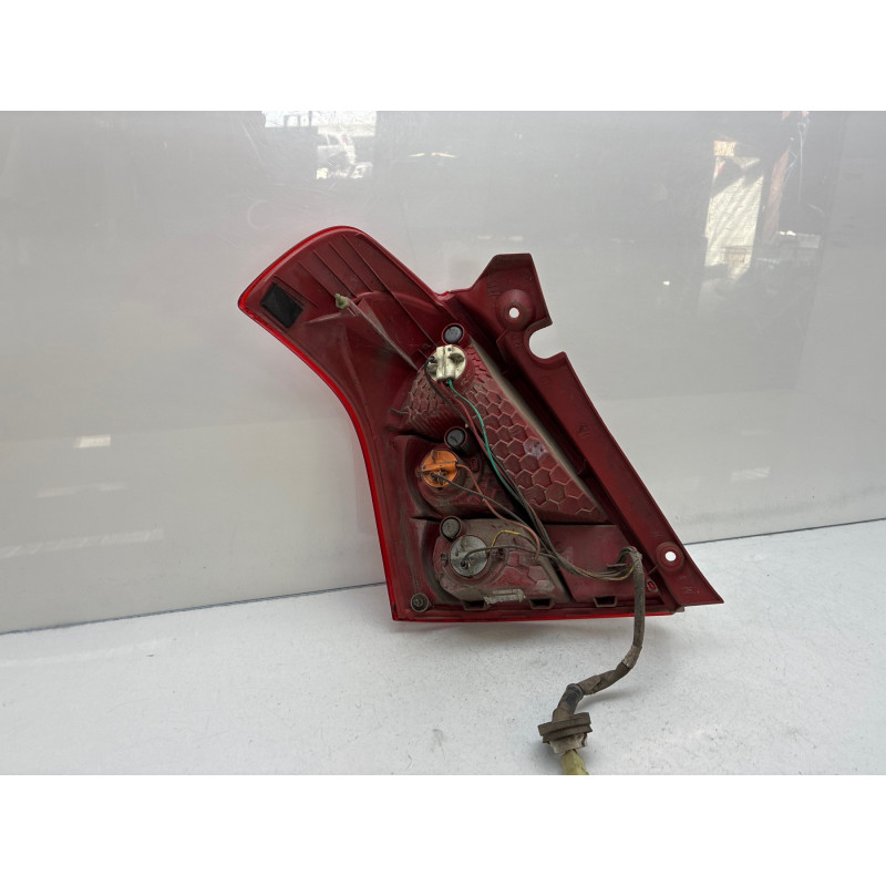 Feu arriere principal droit (feux) SUZUKI SWIFT 3 Photo n°6