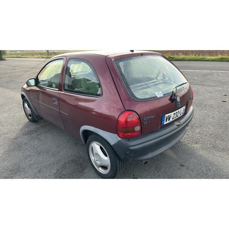 Feu arriere principal droit (feux) OPEL CORSA B Photo n°7