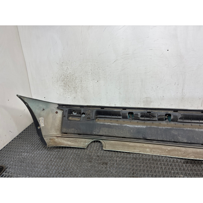 Pare choc arriere MAZDA 121 3 Photo n°1
