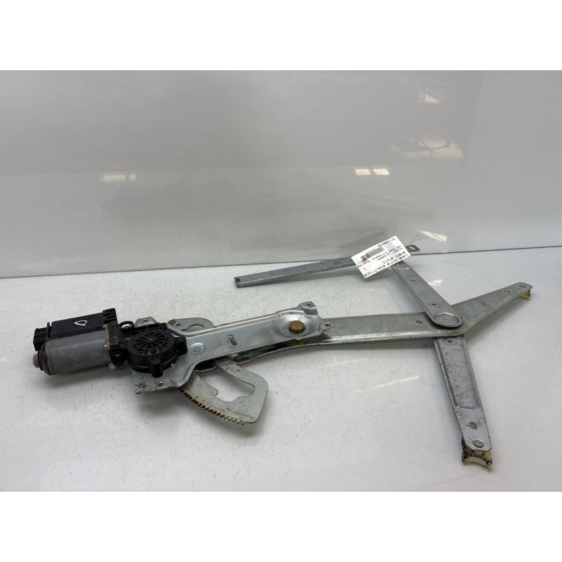 Leve vitre electrique avant droit PEUGEOT 406 Photo n°4