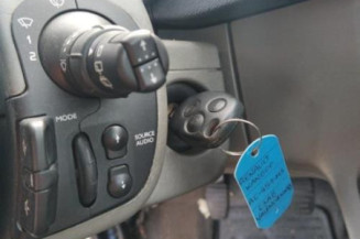 Charniere de capot RENAULT KANGOO 2