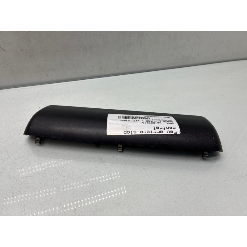 Feu arriere stop central OPEL CORSA C Photo n°1