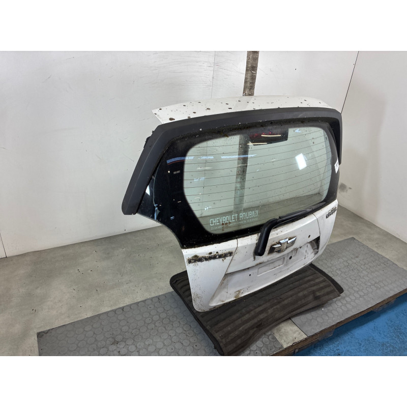 Malle/Hayon arriere CHEVROLET SPARK Photo n°4