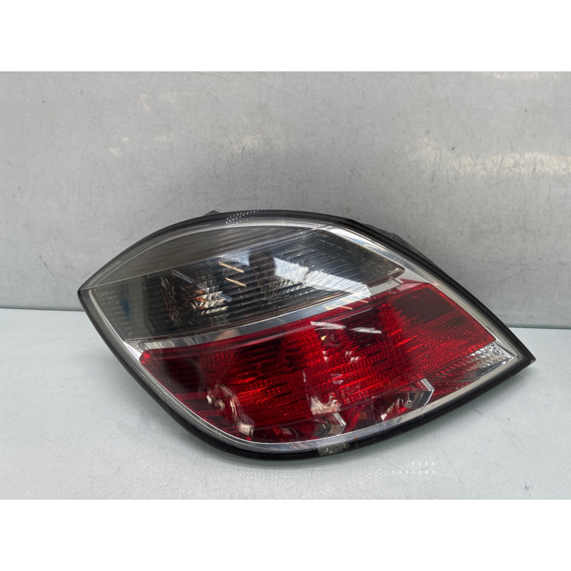 Feu arriere principal gauche (feux) OPEL ASTRA H Photo n°3