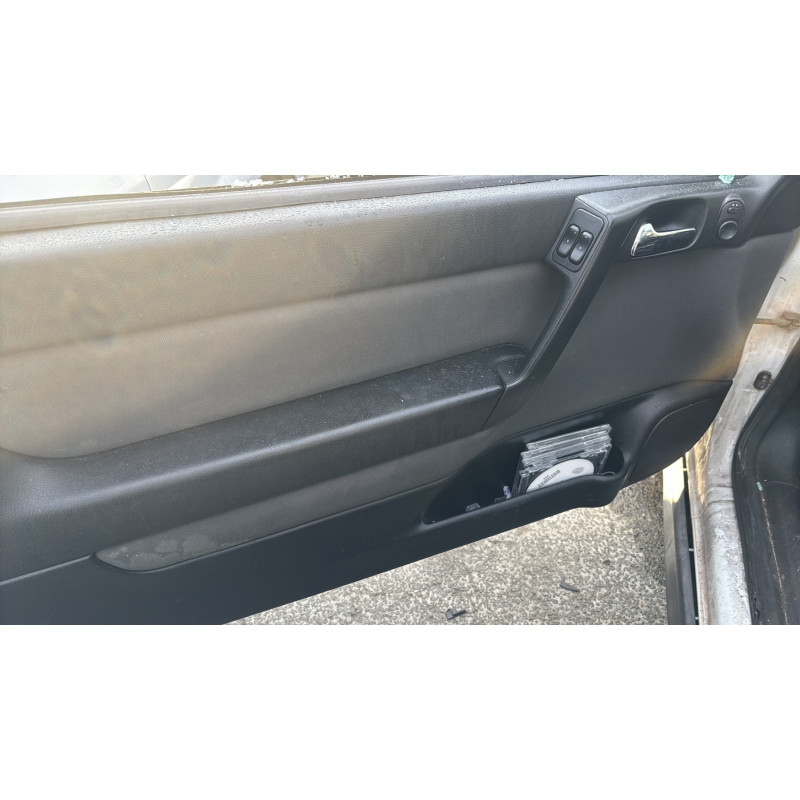 Feu arriere principal gauche (feux) OPEL ASTRA G Photo n°13
