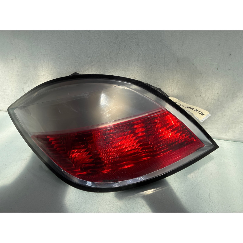 Feu arriere principal gauche (feux) OPEL ASTRA H Photo n°3