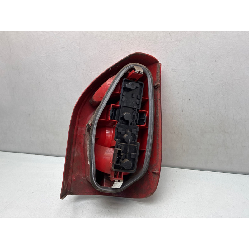 Feu arriere principal gauche (feux) CITROEN XSARA PICASSO Photo n°3