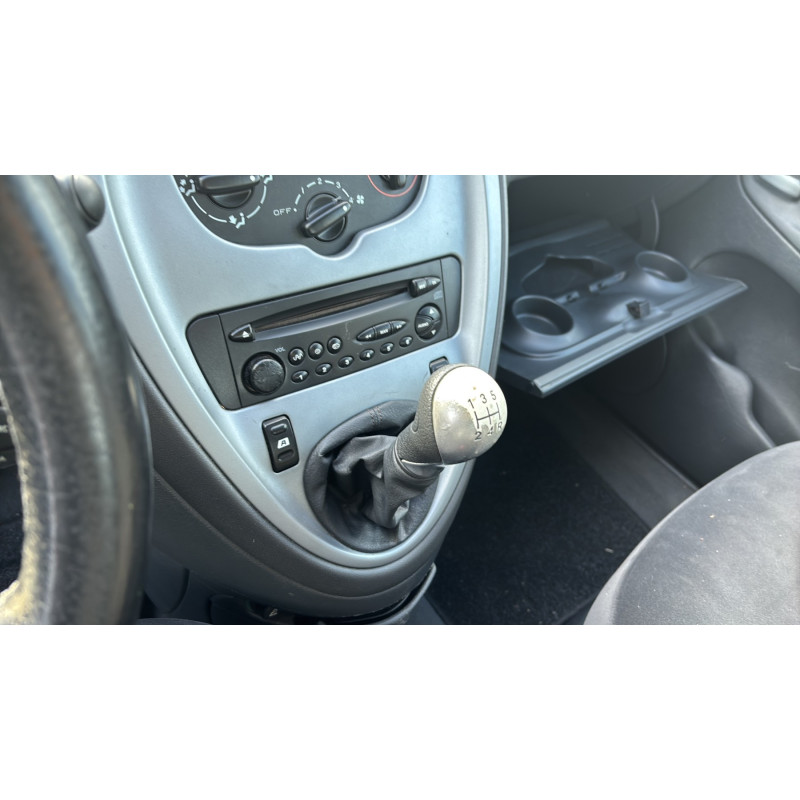 Feu arriere principal gauche (feux) CITROEN XSARA PICASSO Photo n°20