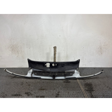 Calandre RENAULT CLIO 2 Photo n°1