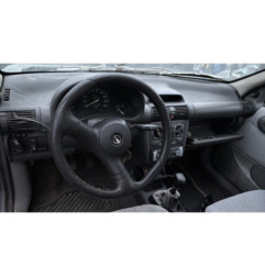 Moteur essuie glace avant OPEL CORSA B