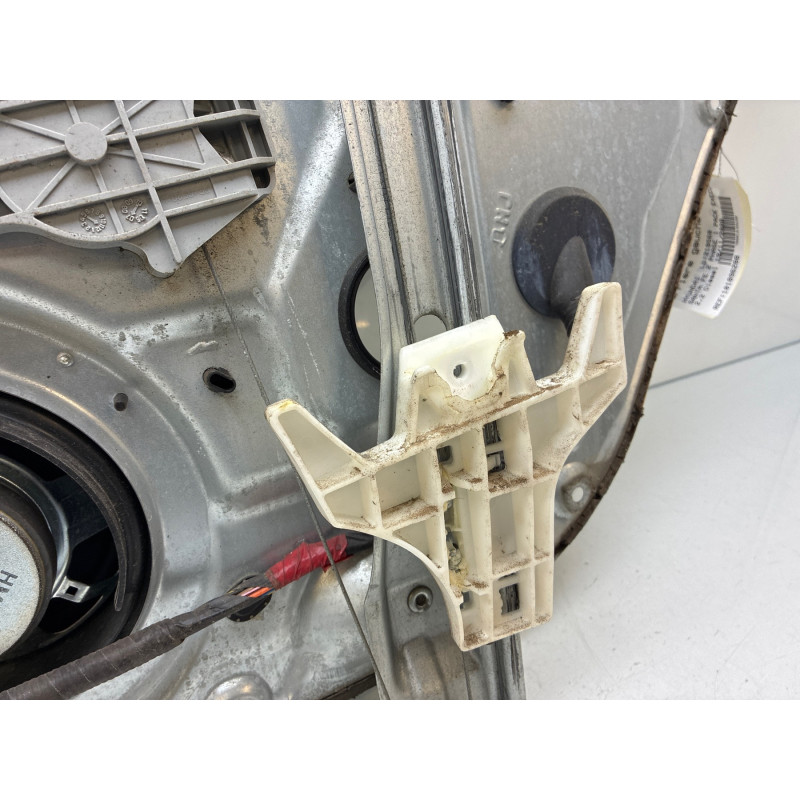 Leve vitre electrique arriere gauche HYUNDAI SANTA FE 2 Photo n°5