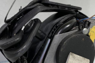 Pretensionneur de ceinture avant droit RENAULT CLIO 4