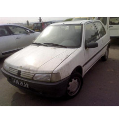 Retroviseur gauche PEUGEOT 106