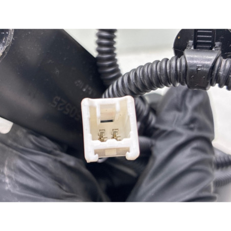 Attache ceinture avant gauche HONDA JAZZ 4