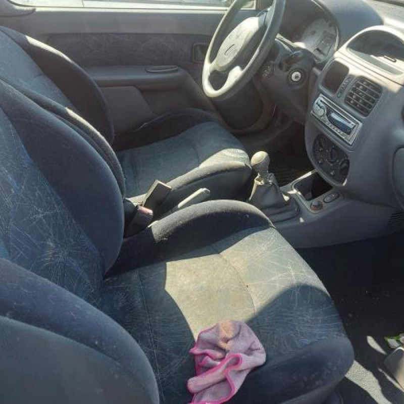 Serrure avant droit RENAULT CLIO 2 Photo n°13