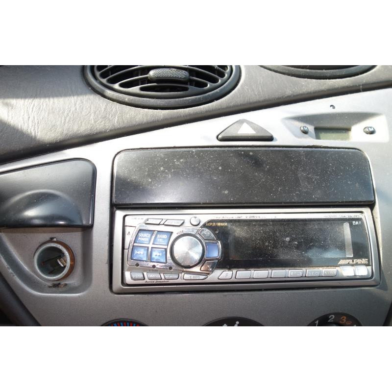 Plage arriere FORD FOCUS 1 Photo n°8