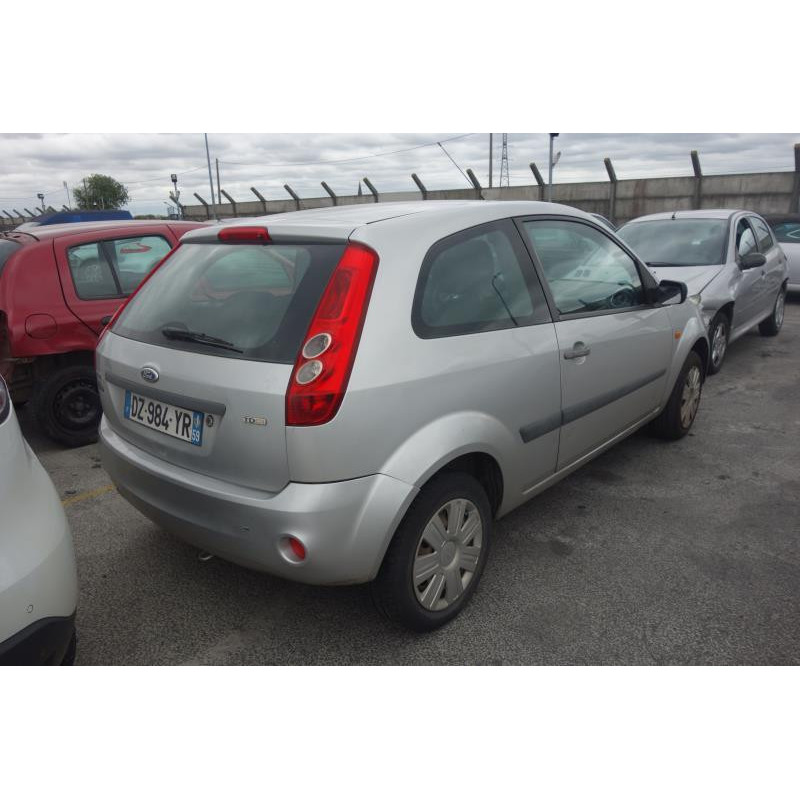 Plage arriere FORD FIESTA 5 Photo n°5
