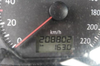 Leve vitre mecanique arriere droit VOLKSWAGEN POLO 4