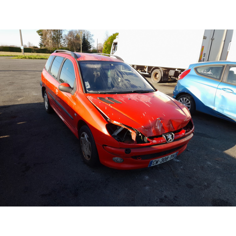 Baguette de coffre PEUGEOT 206 Photo n°6