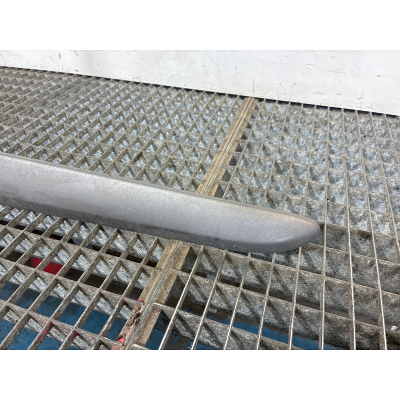 Baguette de porte avant droite RENAULT GRAND MODUS Photo n°1