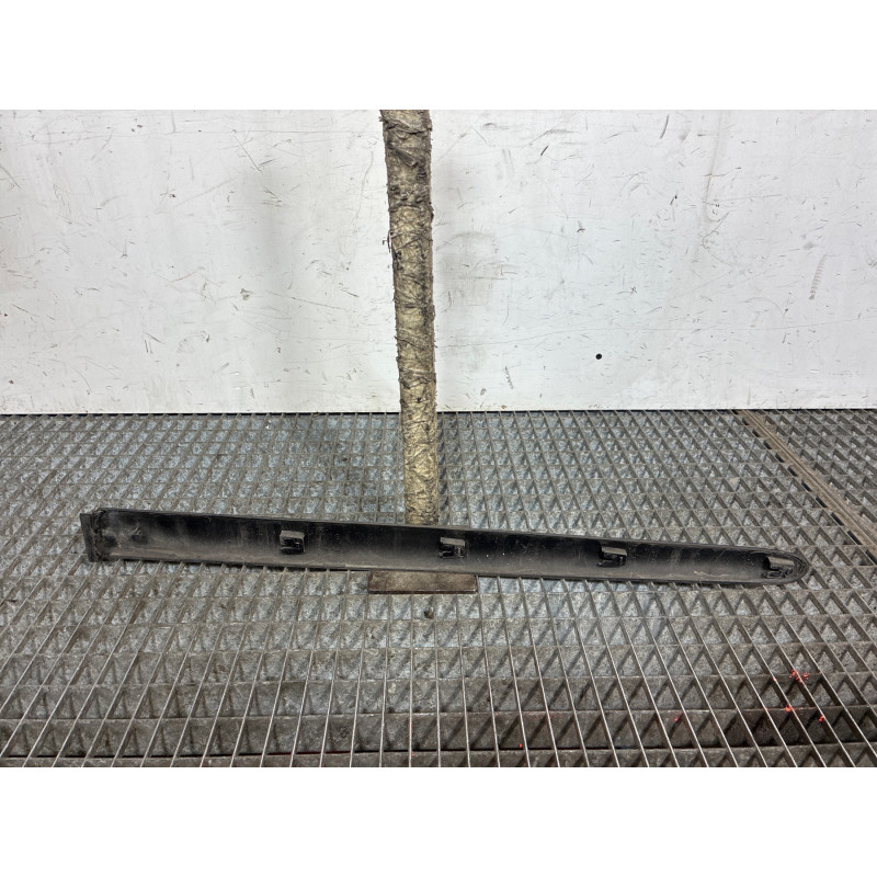 Baguette de porte arriere droite PEUGEOT 206+ Photo n°4