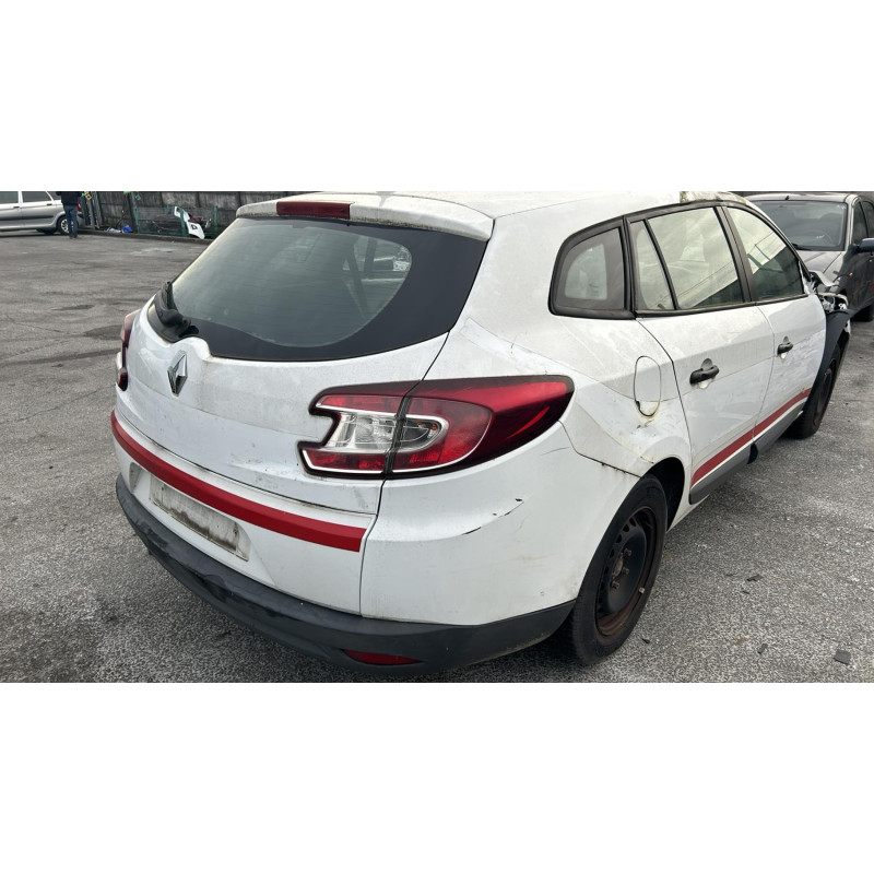 Plage arriere RENAULT MEGANE 3 Photo n°16