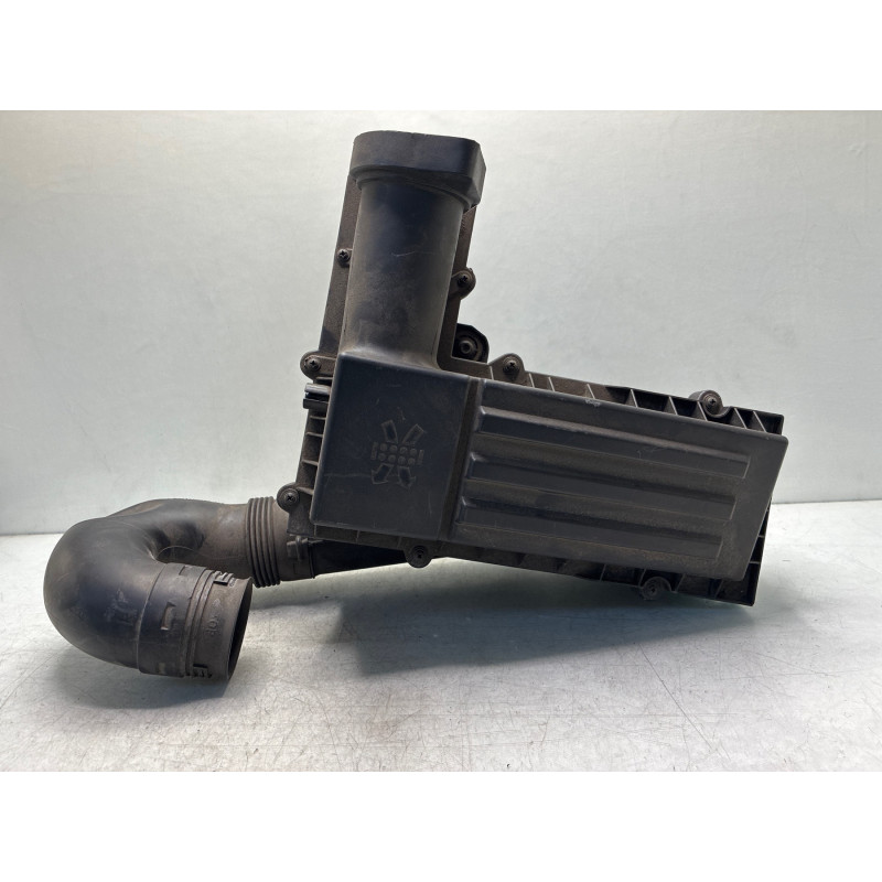 Boitier filtre a air VOLKSWAGEN GOLF 5 Photo n°4