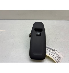 Interrupteur de leve vitre avant droit PEUGEOT 2008 1