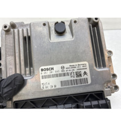 Calculateur moteur PEUGEOT 207