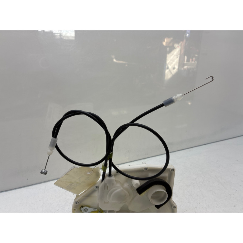 Serrure avant droit OPEL AGILA B Photo n°1