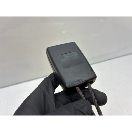 Attache ceinture avant droit OPEL ASTRA J