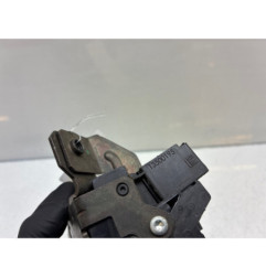 Serrure de coffre OPEL ASTRA J