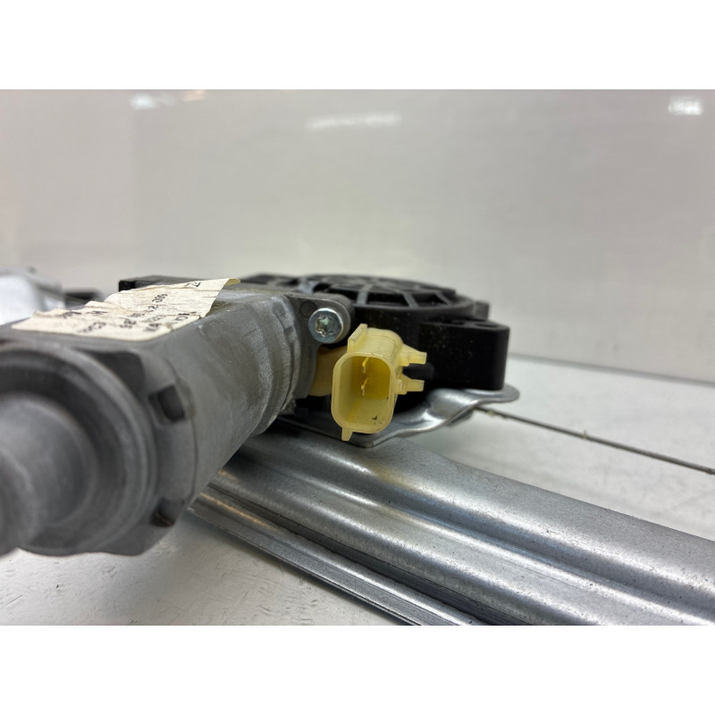 Leve vitre electrique avant gauche OPEL KARL Photo n°5