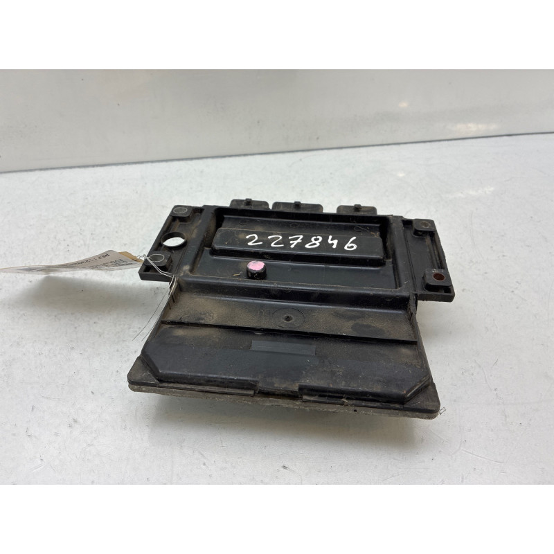 Calculateur moteur RENAULT CLIO 2 CAMPUS Photo n°4