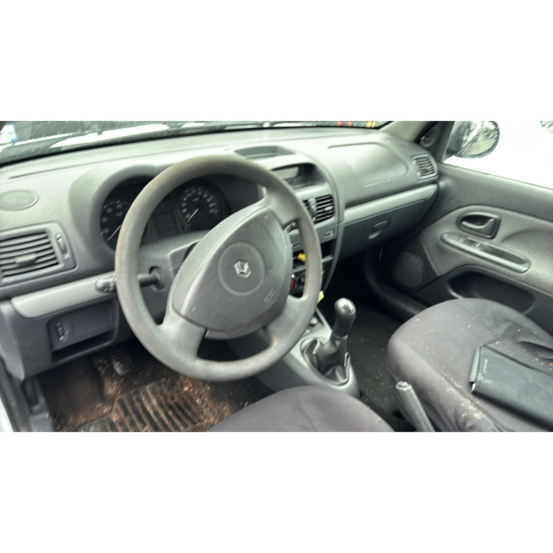 Calculateur moteur RENAULT CLIO 2 CAMPUS Photo n°18