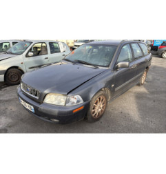 Bandeau de feu malle/hayon VOLVO V 40 1